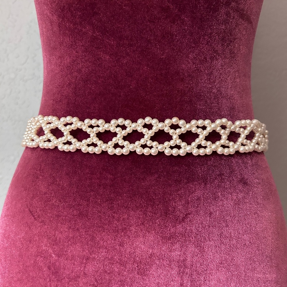 Women’s Classic Faux Pearl Dress Belt
